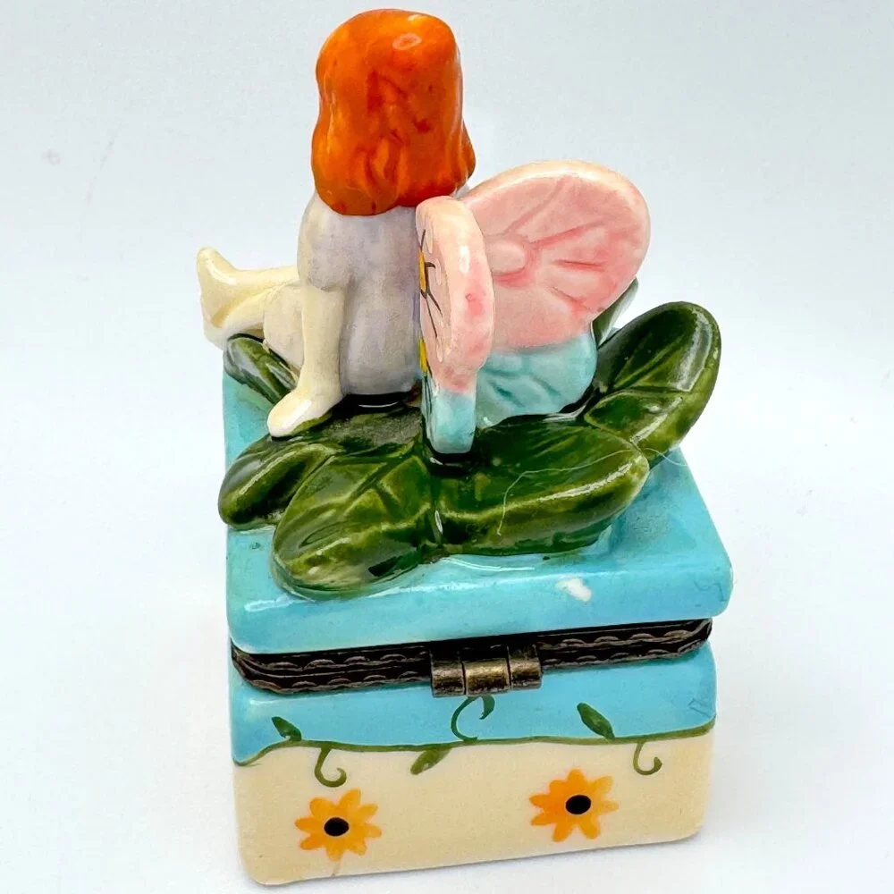 Tooth Fairy VtgTrinket Box with Green Leaves Figurine 3.25
